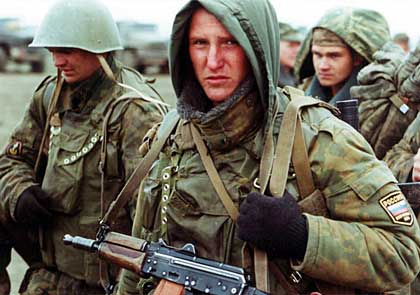 Rusk vojk s AKS-74U