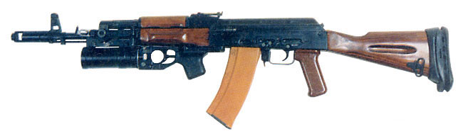 ton puka AK-74N s grantometem GP-25